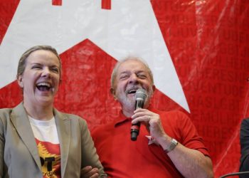 o-eterno-conflito-entre-lula-e-os-caciques-do-pt