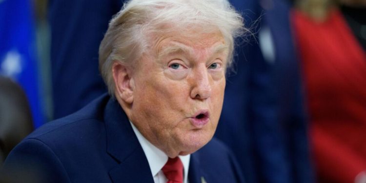 trump-ameaca-processar-apresentador-do-grammy-por-piada-relacionada-a-epstein