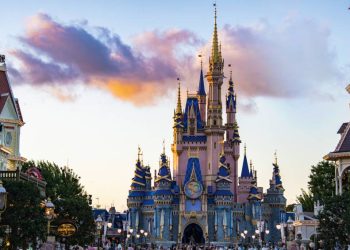 disney-indica-josh-d’amaro-como-proximo-ceo-para-lidar-com-fuga-de-turistas