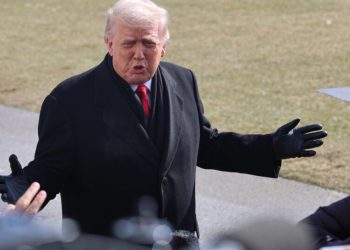 trump-tacha-harvard-de-“fortemente-antissemita”-e-exige-indenizacao-de-us$-1-bilhao