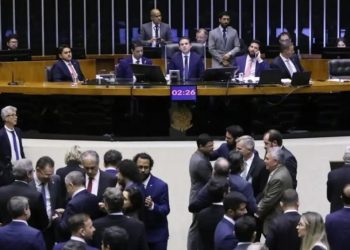 apos-farra-dos-cargos-publicos,-camara-envia-uma-mensagem-desagradavel-no-ano-eleitoral