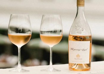 no-radar-de-sabores,-brunch-especial-do-copacabana-palace-com-vinho-rose