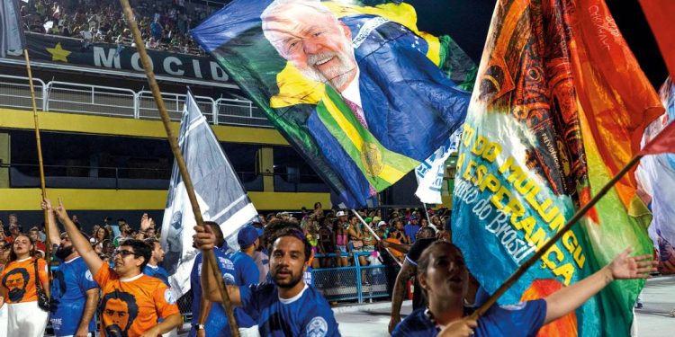os-recados-para-bolsonaro-e-os-‘convidados-ilustres’-do-desfile-de-lula-na-sapucai