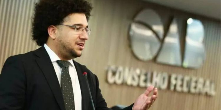 ‘nao-tive-resistencia-para-criar-regulamentacao-da-cannabis’,-diz-diretor-da-anvisa