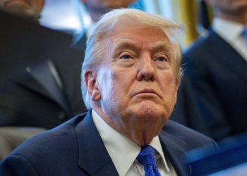 trump-detona-show-de-bad-bunny-e-diz-que-apresentacao-afronta-os-eua
