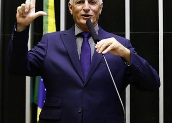 deputado-do-pt-tem-24-horas-para-se-retratar-por-montagem-com-bolsonaro-e-vorcaro