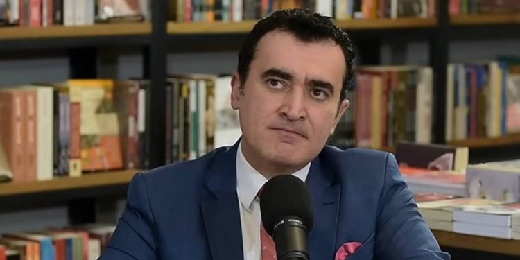 usp-oficializa-demissao-de-professor-acusado-de-assedio-e-abuso-sexual