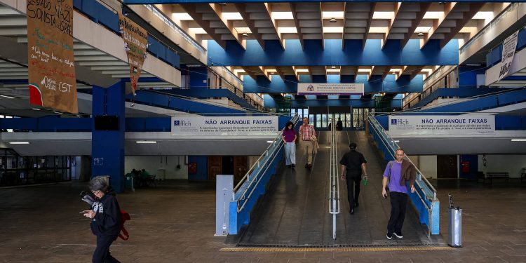aprovados-em-usp,-unicamp-e-unesp-pelo-provao-paulista-tem-direito-a-auxilio;-conheca-criterios