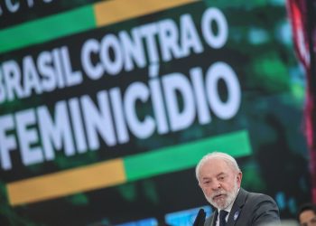quem-vai-se-arrepender-de-levantar-a-mao-pra-ela?