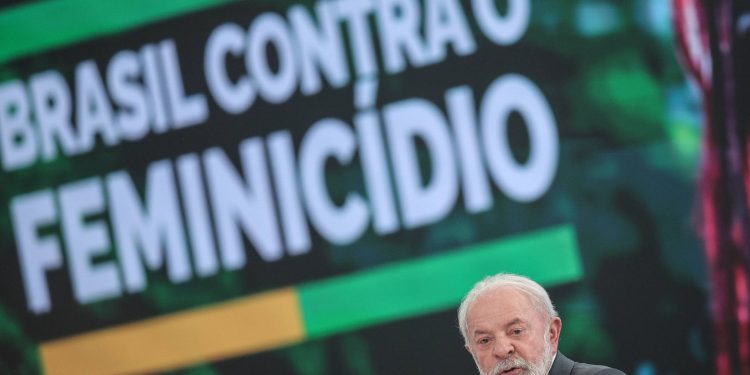 quem-vai-se-arrepender-de-levantar-a-mao-pra-ela?
