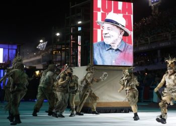 imprensa-internacional-repercute-rebaixamento-de-escola-de-samba-que-homenageou-lula