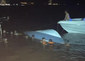 lancha-colide-com-pier-e-deixa-seis-mortos-na-divisa-entre-mg-e-sp