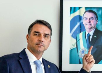 as-primeiras-promessas-da-pre-campanha-de-flavio-bolsonaro