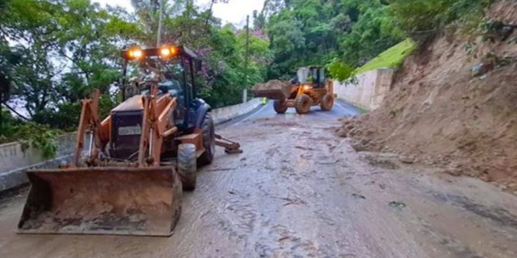 ubatuba-decreta-situacao-de-emergencia-apos-chuvas-no-fim-de-semana