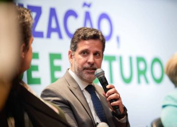 fundeb-deve-compensar-queda-de-orcamento-de-programa-federal-de-alfabetizacao,-diz-mec