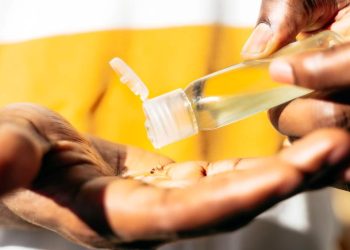 mais-de-150-lubrificantes-e-geis-de-massagem-sao-proibidos-por-irregularidade-sanitaria