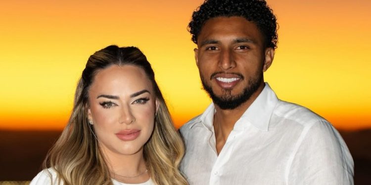 esposa-de-ederson-agradece-deus-pela-convocacao-do-marido-e-e-criticada