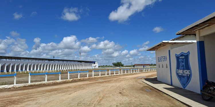 procuradoria-vai-investigar-prefeituras-de-al-por-uso-de-verba-da-educacao-em-arena-de-vaquejada