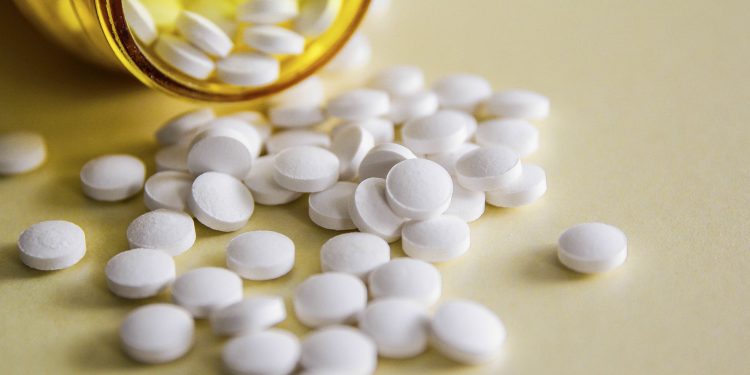 nova-pilula-emagrecedora-reduz-14%-do-peso-e-diminui-12-cm-de-cintura-em-mulheres-na-menopausa