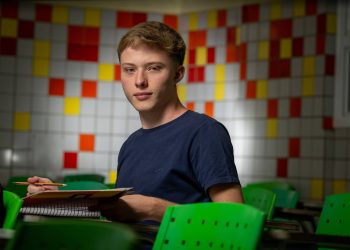 por-dentro-das-engenharias:-producao,-mecatronica-e-automacao-unem-gestao-e-tecnologia