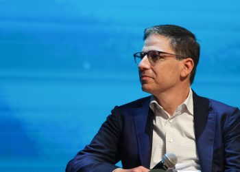 brasil-e-prioridade-para-crescimento-do-disney+,-diz-executivo-chefe-dos-estudios-de-tv