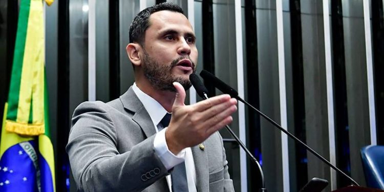 pl-decide-nao-ter-candidato-em-minas-gerais-e-fica-a-espera-de-cleitinho