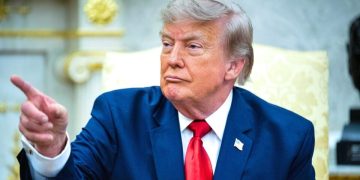 trump-alega-censura-do-stf-e-mantem-emergencia-nacional-sobre-brasil