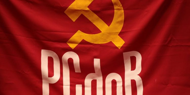 em-convencao,-pcdob-formaliza-apoio-a-chapa-formada-por-lula-e-alckmin
