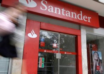 santander-propoe-troca-de-acoes-com-filial-no-brasil-por-r$-11,1-bilhoes