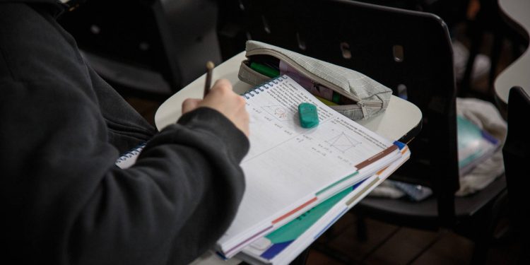 fgv-abre-inscricoes-para-vestibular-2027-com-1.598-vagas;-veja-cursos-ofertados