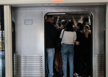 usuarios-de-trens-mudam-rotina-por-causa-de-greve-da-cptm