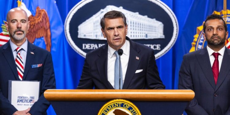 eua-acusam-integrantes-do-governo-do-mexico-de-proteger-cartel-de-drogas