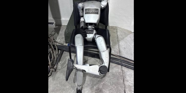 o-robo-ficou-exausto:-nao-aguentou-o-pique-dos-humanos-no-riw