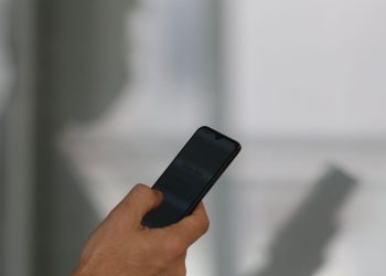 mais-de-830-mil-celulares-foram-subtraidos-em-2025,-aponta-relatorio