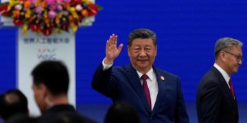 china-‘cria’-cidade-para-‘onu-da-ia’-e-enfrenta-problema:-robos-demais