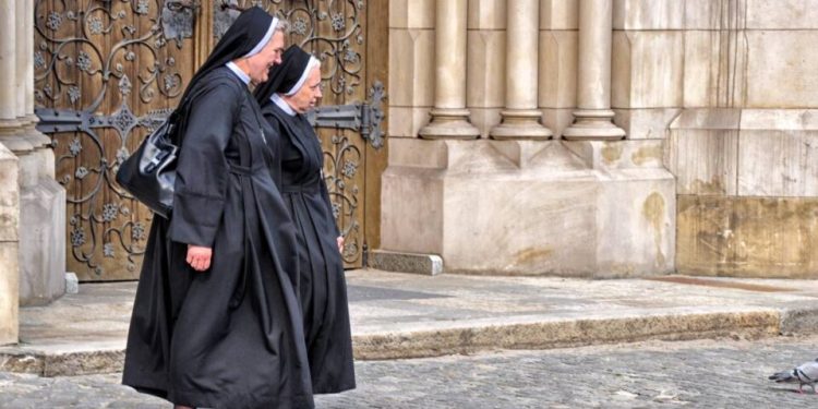 rede-catolica-fundada-com-us$-200-por-freira-alcanca-435-milhoes-de-lares