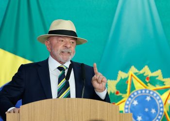 Incomodado com pesquisas, Lula quer recálculo de rota para destacar entregas do mandato