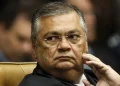 Dino determina reintegração de Andrei Rodrigues ao comando da PF