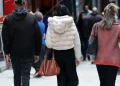 Frente fria traz chuva, frio intenso e risco de geada no país